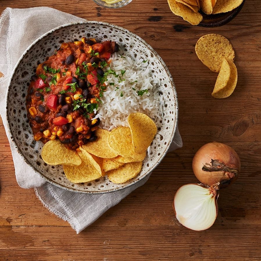 Dobroty na každý deň: Chilli con Veggie – Pikantná vegánska lahôdka 🌶️🍛