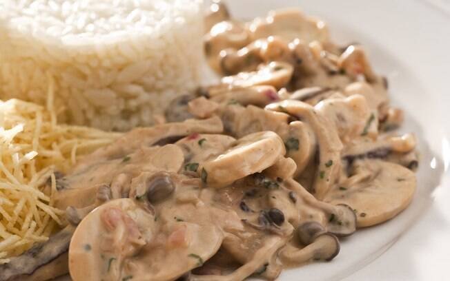 Dobroty na každý deň: Lahodný hubový stroganov – krémová delikatesa na každý deň