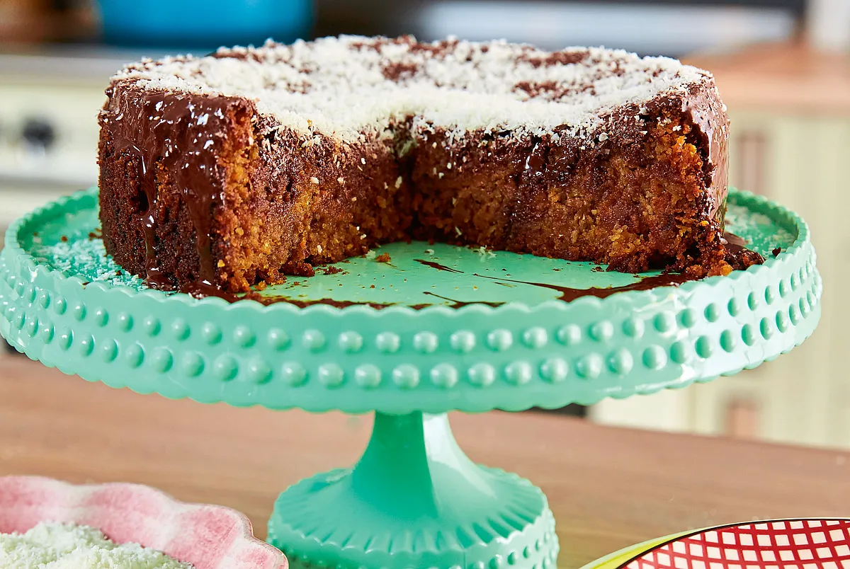 Dobroty na každý deň: Mrkvovo-jablkový koláč bez lepku a cukru – zdravá pochúťka!