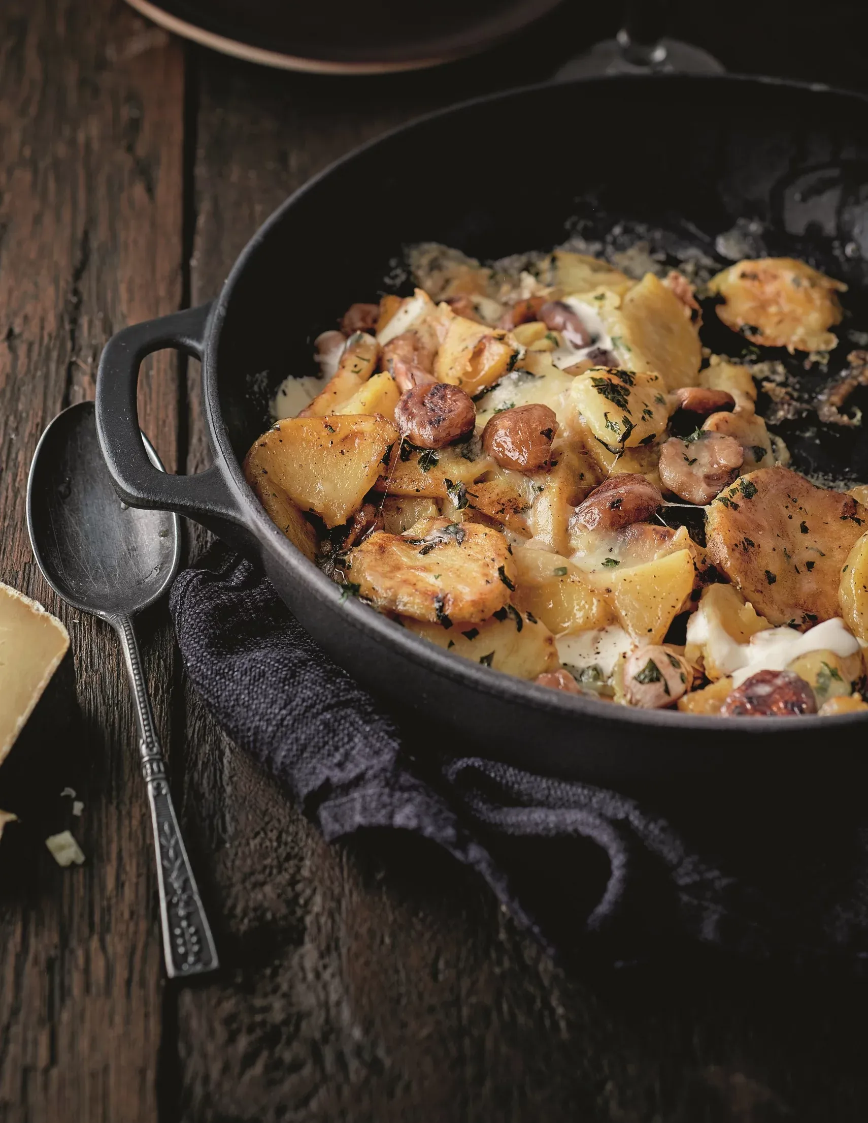 Dobroty na každý deň: Pravé francúzske truffade s gaštanmi a syrom