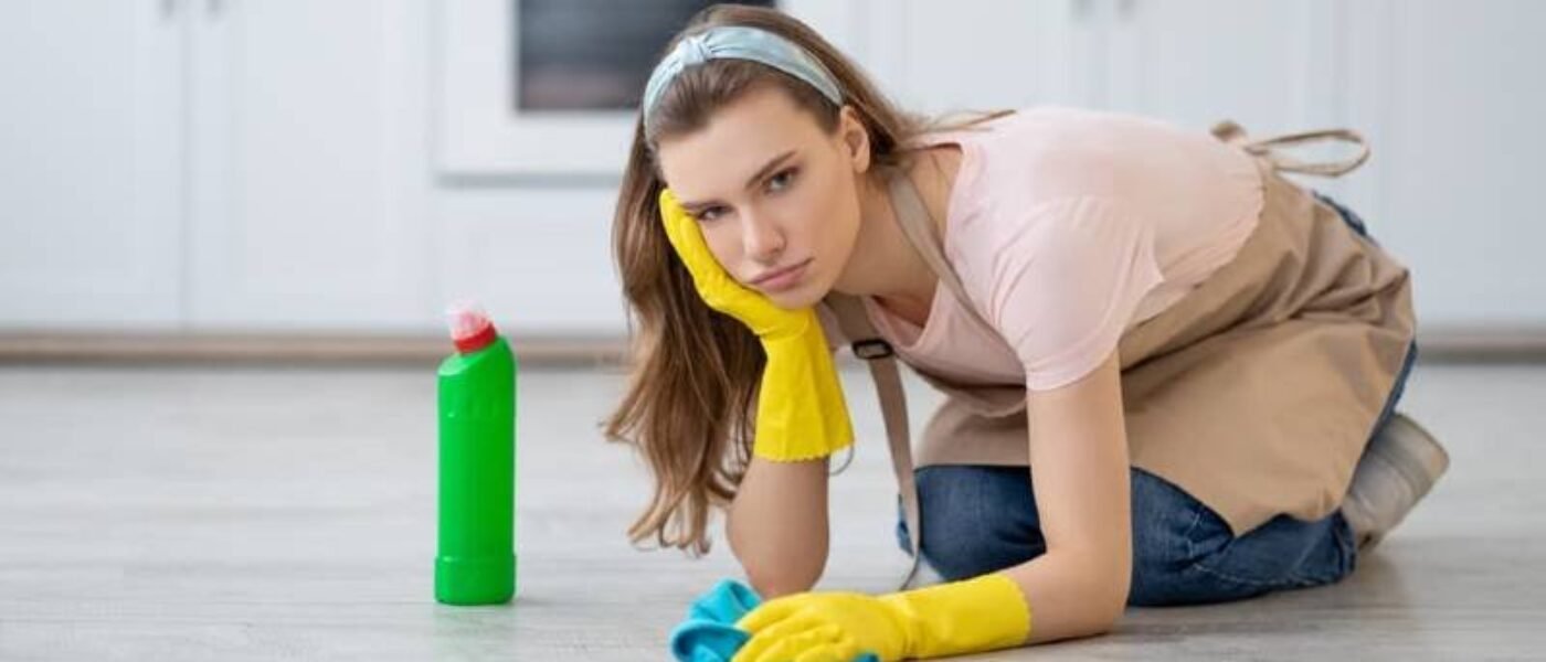 🧽 Keď čistota bolí: posadnutosť upratovaním ako tichý volanie o kontrolu