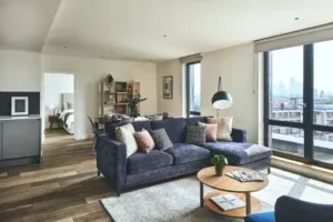 Byt ako domov? Pravda o bývaní v byte, ktorú žijeme každá inak