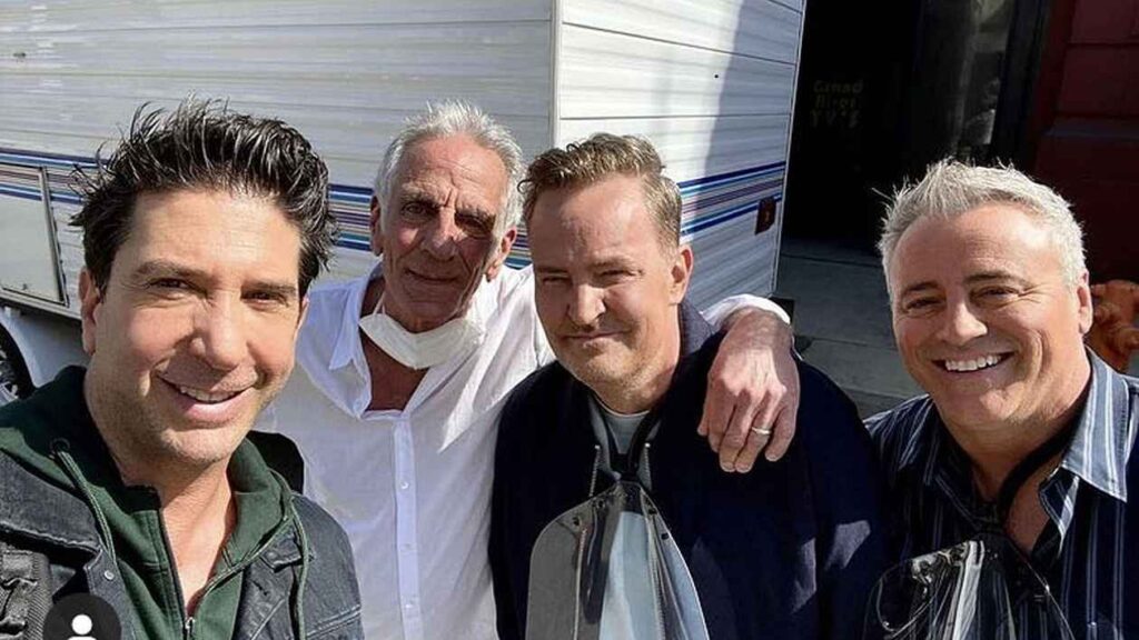 Matthew perry — keď sa oči smejú, ale srdce krváca